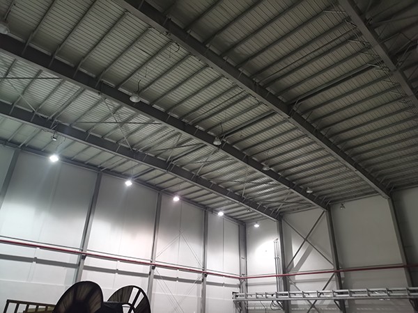 智能疏散照明系統(tǒng)中使用的LED燈具有哪些獨特優(yōu)勢？