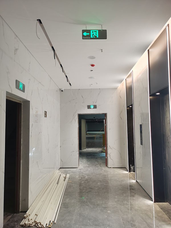 安裝智能消防應(yīng)急照明系統(tǒng)需要哪些專業(yè)知識？