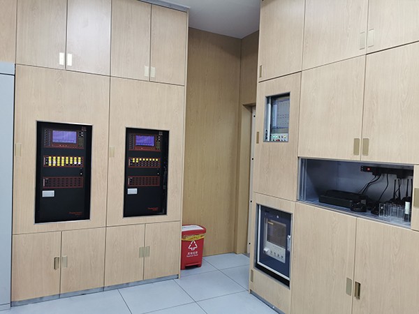 應(yīng)急疏散系統(tǒng)如何在高層建筑中有效運作？